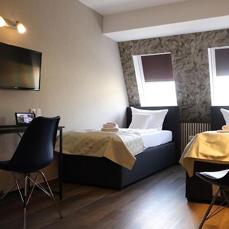 Gaestehaus Dresdner Hof Циттау Экстерьер фото